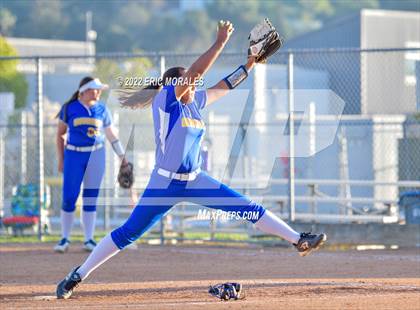 Thumbnail 1 in Clairemont @ Grossmont photogallery.