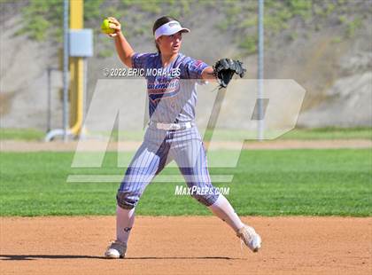 Thumbnail 1 in Clairemont @ Grossmont photogallery.