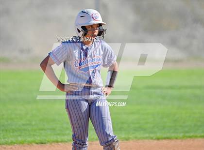 Thumbnail 1 in Clairemont @ Grossmont photogallery.