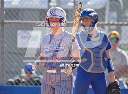 Thumbnail 3 in Clairemont @ Grossmont photogallery.