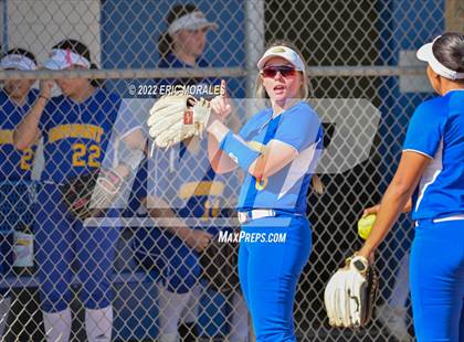 Thumbnail 3 in Clairemont @ Grossmont photogallery.