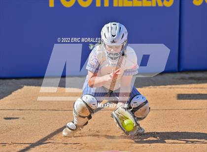 Thumbnail 1 in Clairemont @ Grossmont photogallery.
