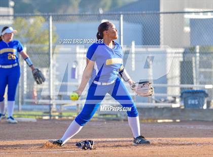 Thumbnail 3 in Clairemont @ Grossmont photogallery.