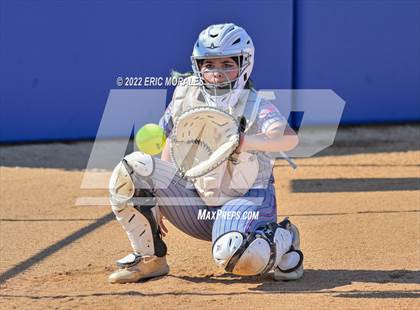 Thumbnail 2 in Clairemont @ Grossmont photogallery.