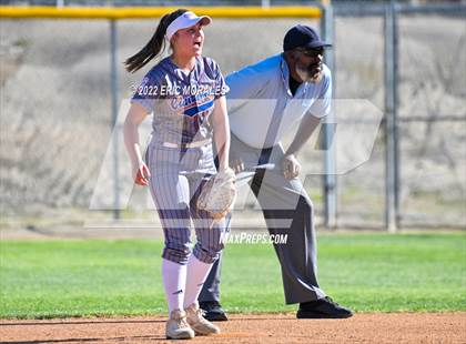 Thumbnail 2 in Clairemont @ Grossmont photogallery.