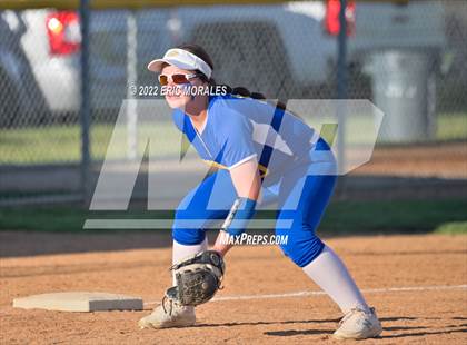 Thumbnail 2 in Clairemont @ Grossmont photogallery.