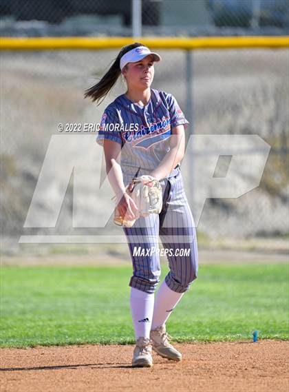 Thumbnail 2 in Clairemont @ Grossmont photogallery.