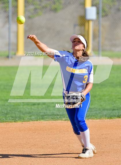 Thumbnail 1 in Clairemont @ Grossmont photogallery.