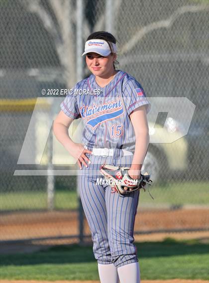 Thumbnail 2 in Clairemont @ Grossmont photogallery.