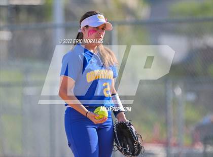 Thumbnail 2 in Clairemont @ Grossmont photogallery.