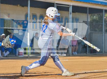 Thumbnail 1 in Clairemont @ Grossmont photogallery.