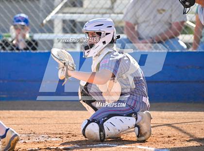 Thumbnail 2 in Clairemont @ Grossmont photogallery.