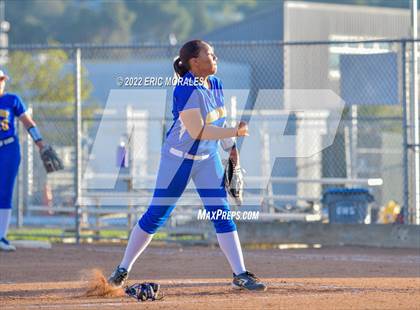 Thumbnail 1 in Clairemont @ Grossmont photogallery.