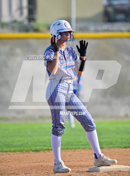 Thumbnail 3 in Clairemont @ Grossmont photogallery.