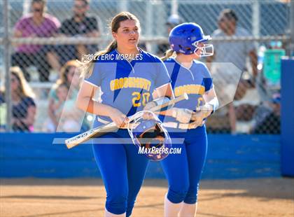 Thumbnail 3 in Clairemont @ Grossmont photogallery.