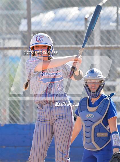 Thumbnail 3 in Clairemont @ Grossmont photogallery.