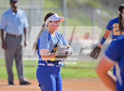 Thumbnail 2 in Clairemont @ Grossmont photogallery.