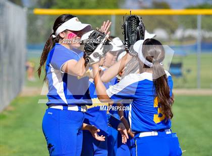Thumbnail 1 in Clairemont @ Grossmont photogallery.