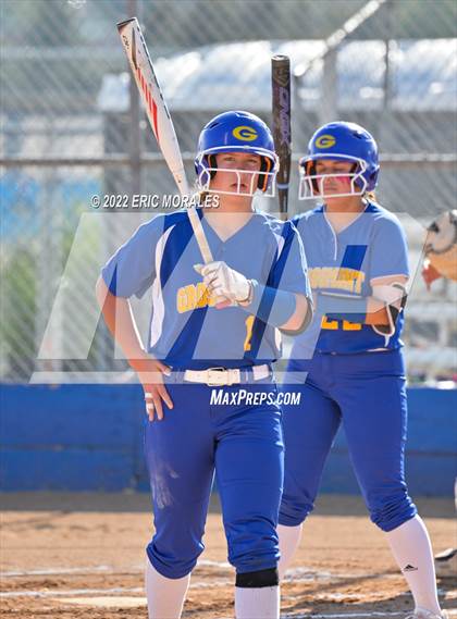 Thumbnail 3 in Clairemont @ Grossmont photogallery.