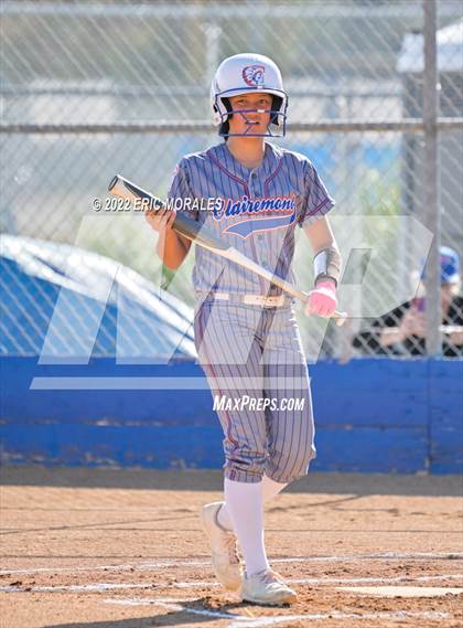 Thumbnail 3 in Clairemont @ Grossmont photogallery.