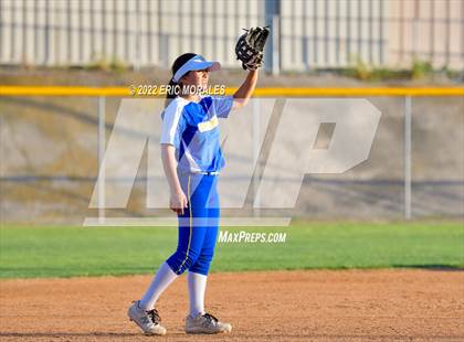 Thumbnail 2 in Clairemont @ Grossmont photogallery.