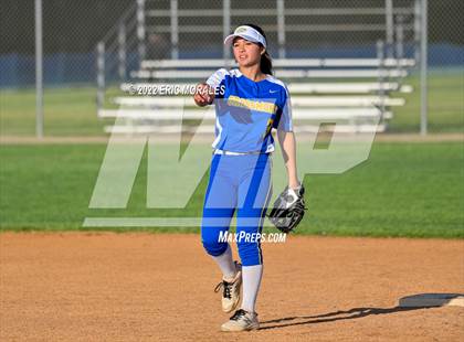 Thumbnail 2 in Clairemont @ Grossmont photogallery.