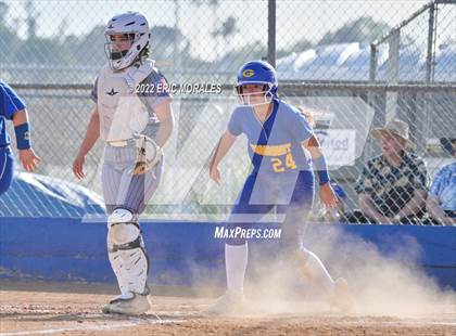 Thumbnail 1 in Clairemont @ Grossmont photogallery.