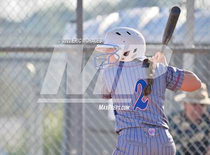Thumbnail 2 in Clairemont @ Grossmont photogallery.