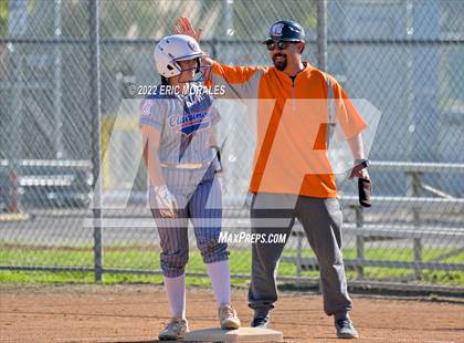 Thumbnail 2 in Clairemont @ Grossmont photogallery.