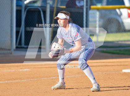 Thumbnail 3 in Clairemont @ Grossmont photogallery.