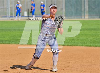 Thumbnail 1 in Clairemont @ Grossmont photogallery.