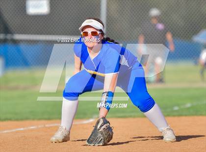 Thumbnail 1 in Clairemont @ Grossmont photogallery.