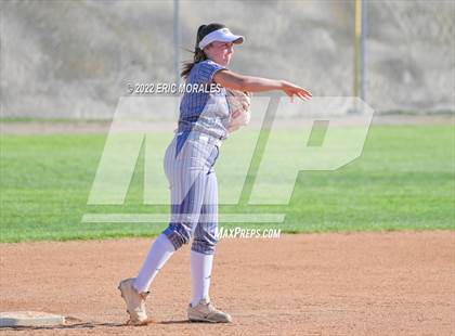Thumbnail 1 in Clairemont @ Grossmont photogallery.