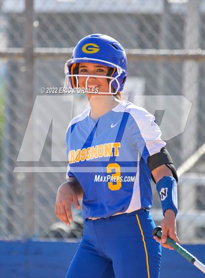 Thumbnail 2 in Clairemont @ Grossmont photogallery.