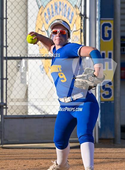 Thumbnail 3 in Clairemont @ Grossmont photogallery.
