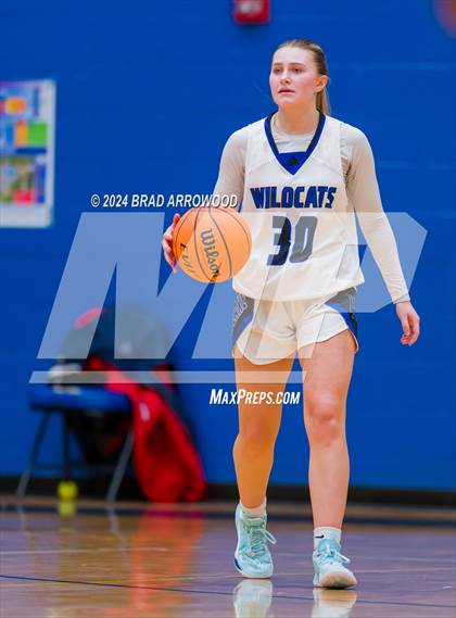 Thumbnail 2 in Concord Academy vs. Lake Norman (Phenom Lakesgiving) photogallery.