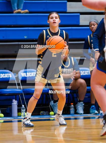 Thumbnail 2 in Concord Academy vs. Lake Norman (Phenom Lakesgiving) photogallery.