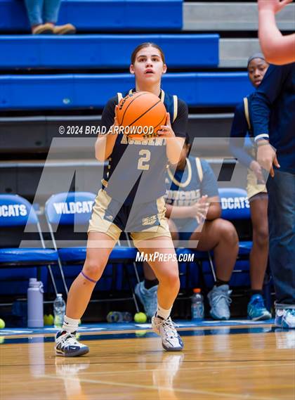 Thumbnail 1 in Concord Academy vs. Lake Norman (Phenom Lakesgiving) photogallery.