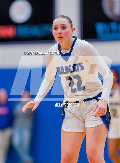 Thumbnail 2 in Concord Academy vs. Lake Norman (Phenom Lakesgiving) photogallery.
