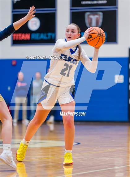 Thumbnail 3 in Concord Academy vs. Lake Norman (Phenom Lakesgiving) photogallery.