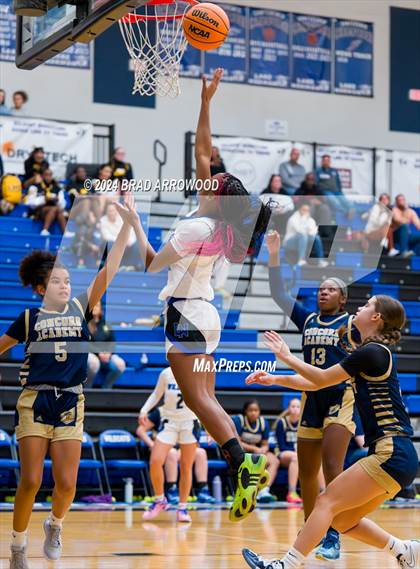 Thumbnail 3 in Concord Academy vs. Lake Norman (Phenom Lakesgiving) photogallery.