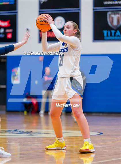 Thumbnail 2 in Concord Academy vs. Lake Norman (Phenom Lakesgiving) photogallery.