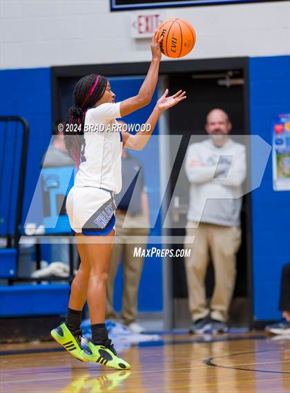 Thumbnail 1 in Concord Academy vs. Lake Norman (Phenom Lakesgiving) photogallery.