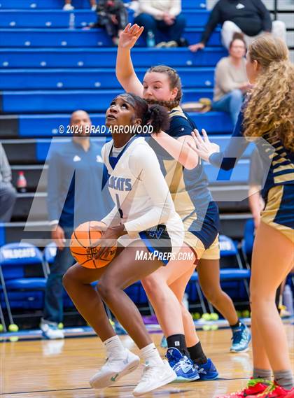 Thumbnail 1 in Concord Academy vs. Lake Norman (Phenom Lakesgiving) photogallery.