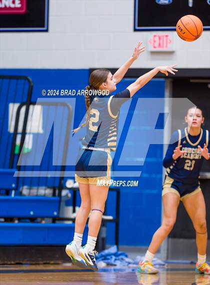 Thumbnail 1 in Concord Academy vs. Lake Norman (Phenom Lakesgiving) photogallery.
