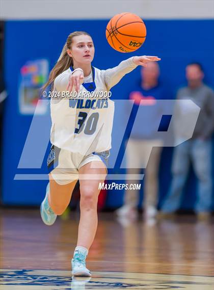 Thumbnail 3 in Concord Academy vs. Lake Norman (Phenom Lakesgiving) photogallery.