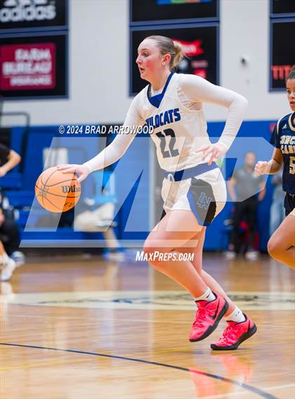 Thumbnail 2 in Concord Academy vs. Lake Norman (Phenom Lakesgiving) photogallery.