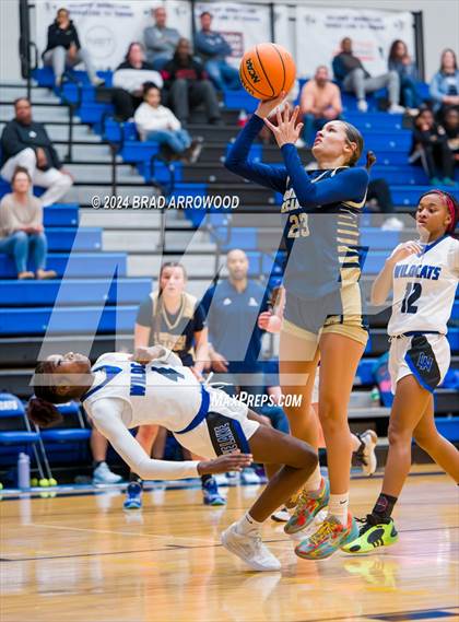 Thumbnail 2 in Concord Academy vs. Lake Norman (Phenom Lakesgiving) photogallery.