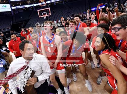 Thumbnail 2 in Harvard-Westlake vs. Salesian College Preparatory (CIF State Open Div. Final) photogallery.