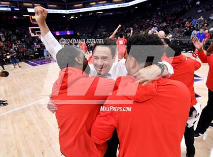 Thumbnail 3 in Harvard-Westlake vs. Salesian College Preparatory (CIF State Open Div. Final) photogallery.